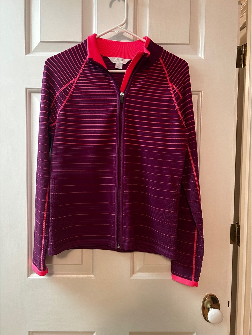 Annika by Cutter & Buck Women's Medium Zip-Up Athletic Jacket